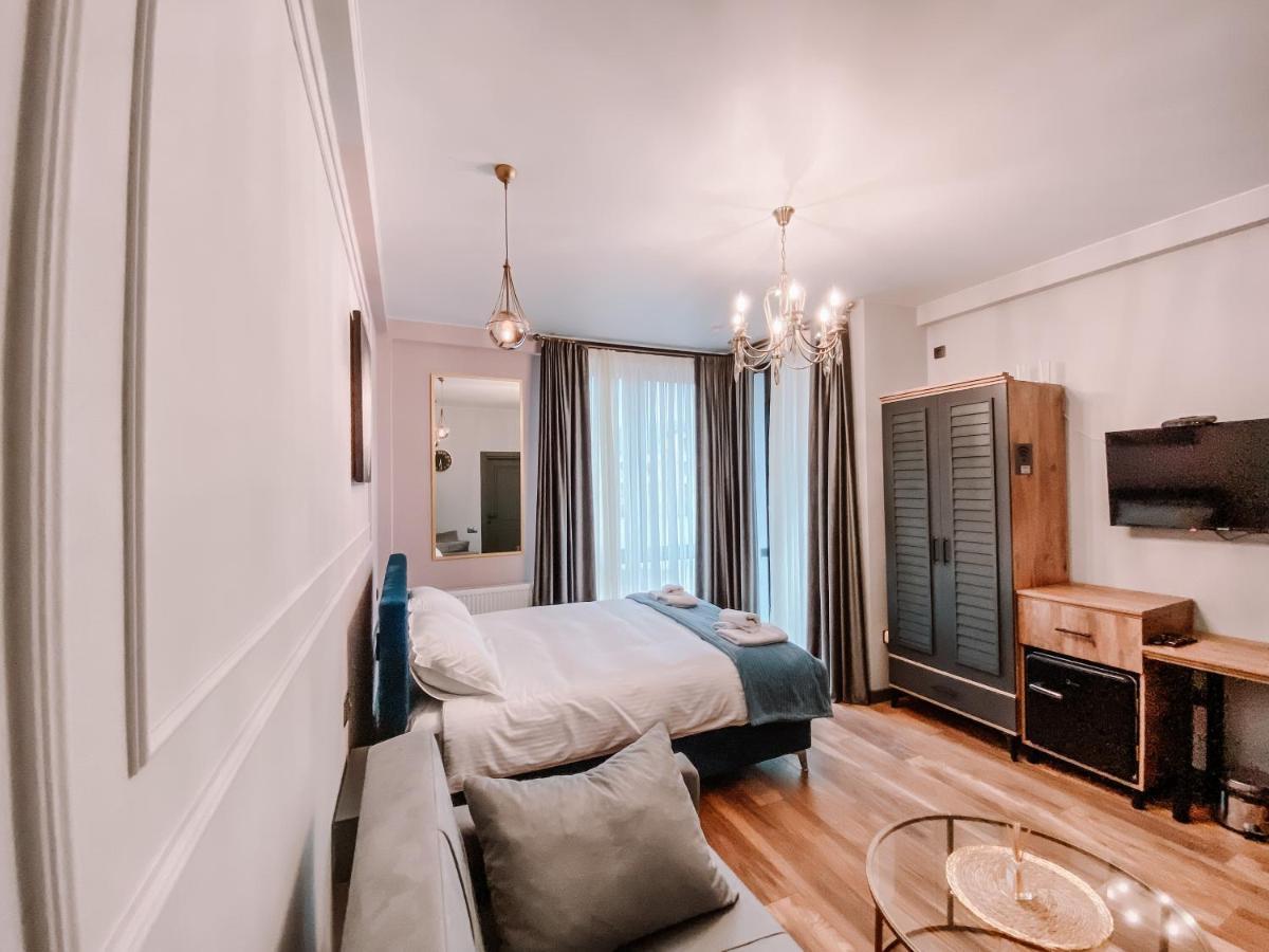 Trinity Hotel Tbilisi Esterno foto