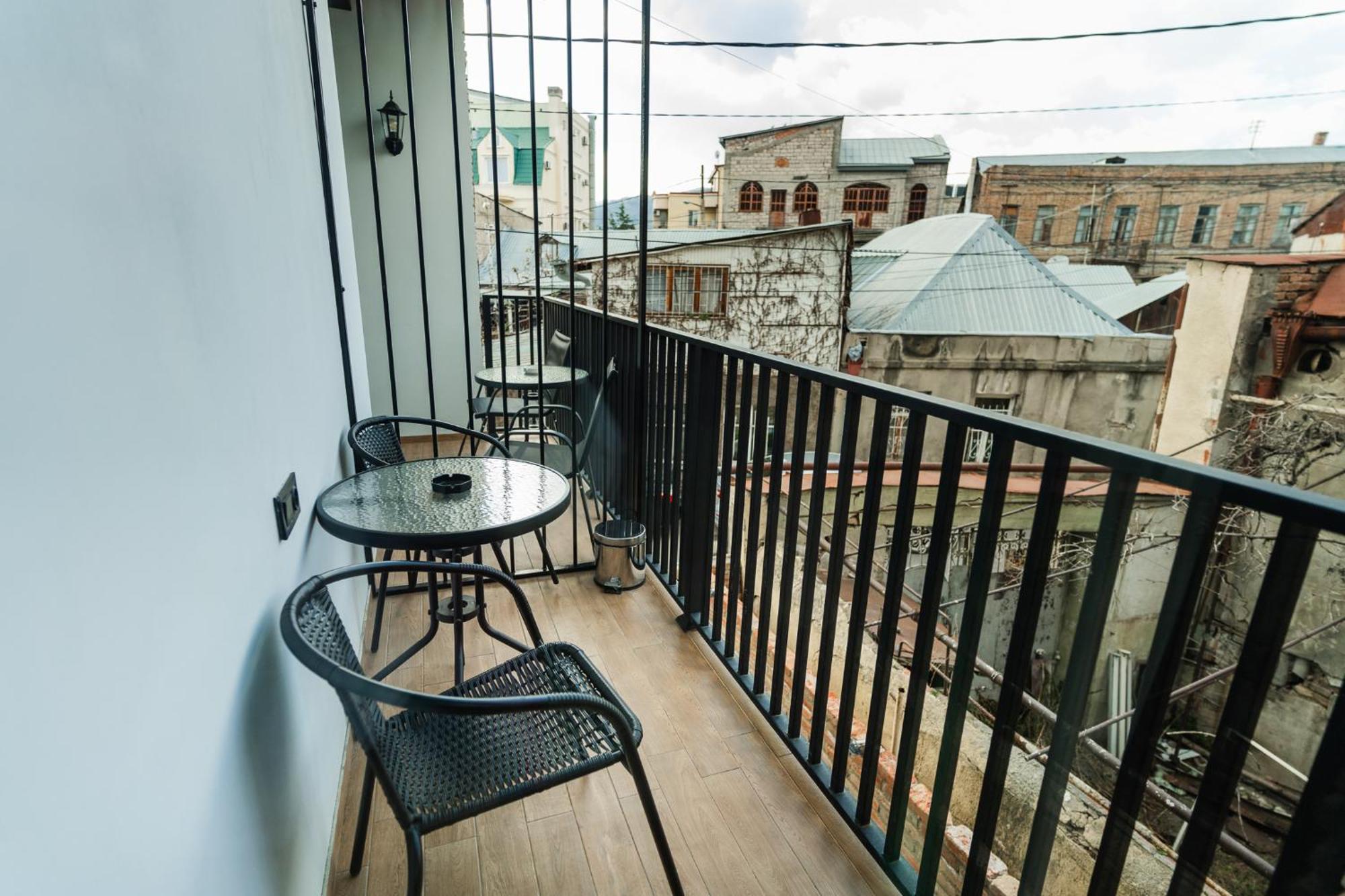 Trinity Hotel Tbilisi Esterno foto